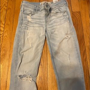 Hollister Light washed Ripped Skinny Jeans